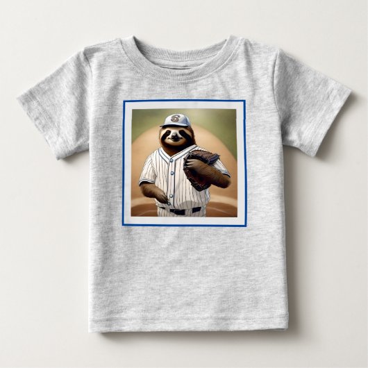 "スラッガースロース：プレートで遅く安定" ベビーTシャツ (正面)