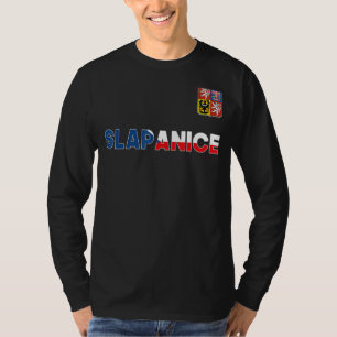 スラパニスチェコ共和国ハート国旗Aのライオンコート Tシャツ