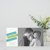 スラントモダンホリデーフォトカード(ティール（緑がかった色）/緑) シーズンカード (スタンド正面)