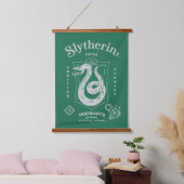 スリザリン™ 自慢  野心  狡猾  紋章 吊り下げ型タペストリー (寝室)