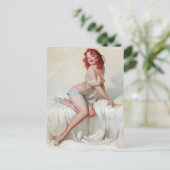 スリッパで赤頭ピンアップ ポストカード (スタンド正面)