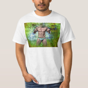 スリッピージョーの非常に筋肉質な大人男性が上半身裸で Tシャツ