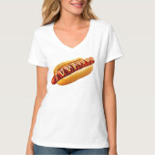 スリップリージョーのホットドッグ、柔らかなパンに収まり、鮮やかな黄色のマスタードソースがスパイラルに Tシャツ (正面)