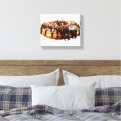 スリップリージョーの贅沢なドーナツは、濃厚で光沢のあるチョコレートグレーズで覆われている キャンバスプリント (インサイチュ (寝室))