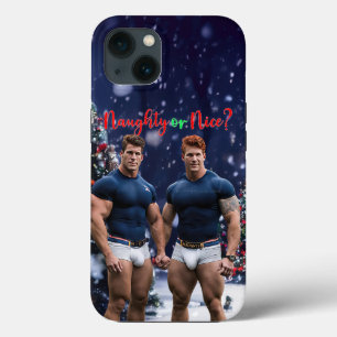 スリップリージョーの輝くクリスマスツリーが2人の筋肉質な男性を際立たせる iPhone 13ケース
