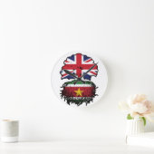 スリナムスリナム英国の木のルーツ国旗 ラウンド壁時計 (ホーム)