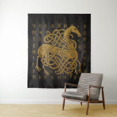 スリピニールノースルーヌサークル – ゴールデンバイキングホースD タペストリー (インサイチュ)