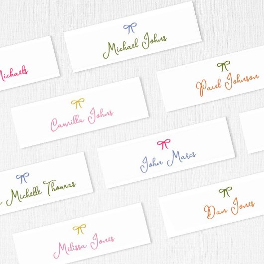 スリムな手カラフル引き弓結婚の座席表 テーブルナンバー