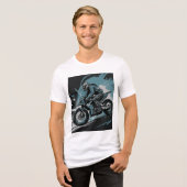 スリリングなオフロードオートバイライダー トライブレンドＴシャツ (正面全面)