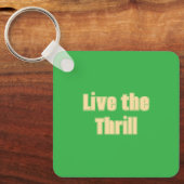 スリルなアクリルキーチェーンを生きる キーホルダー (正面)