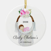 スリーピングベビーガールパーソナライズされた初めてのクリスマス セラミックオーナメント (正面)