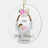 スリーピングベビーガールパーソナライズされた初めてのクリスマス セラミックオーナメント (左)