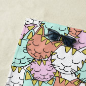 スリーピーキャッツパターン名前をカスタムするビーチタオル ビーチタオル (インサイチュ)