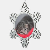 スリーピー子猫 スノーフレークピューターオーナメント (右)