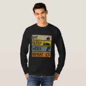 スリープ食べくもの巣3 Repeat Tシャツ (正面フル)
