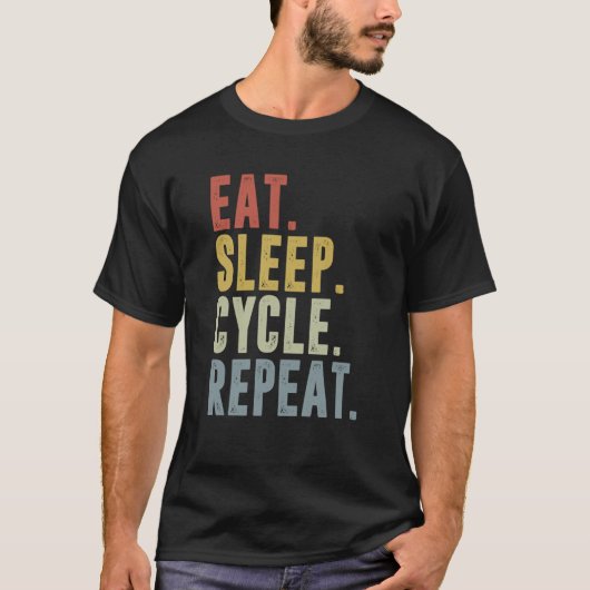 スリープ食べサイクル繰り返しサイクリング Tシャツ (正面)