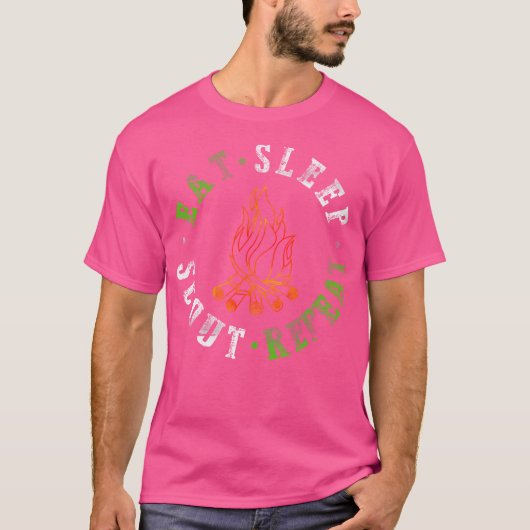 スリープ食べスカウトリピーターCamping Scouting Lover Te Tシャツ (正面)