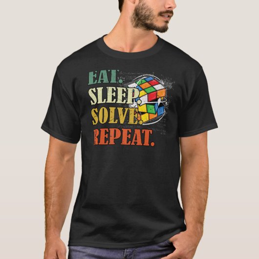 スリープ食べソルブ反復Math Speed CubingパズルC Tシャツ (正面)