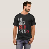 スリープ食べチェロリピート Tシャツ (正面フル)