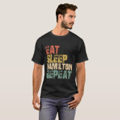 スリープ食べハミルトンリピート Tシャツ (正面フル)