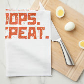 スリープ食べバスケリピート引用文おもしろい キッチンタオル (四つ折り)