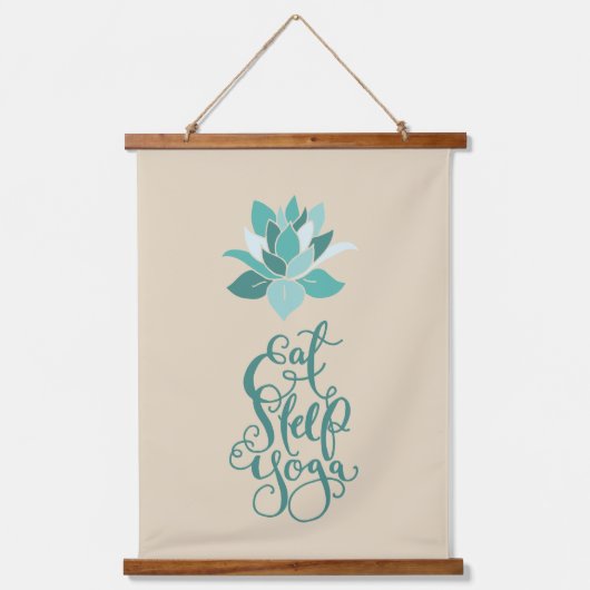 スリープ食べヨガロータス 吊り下げ型タペストリー (正面)