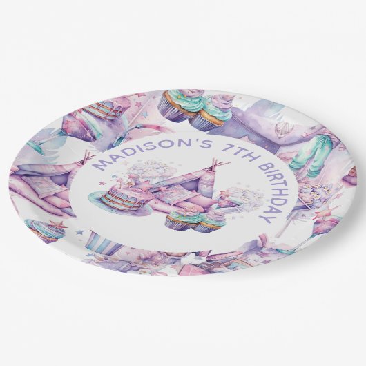 スリーポバーガール誕生日かわいいパーソナライズされた ペーパープレート (アングル)