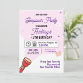 スリーポバーパジャマパーティー誕生日招待状 招待状 (スタンド正面)