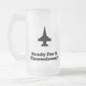 スループダウンに備えた戦闘機 フロストグラスビールジョッキ (左)