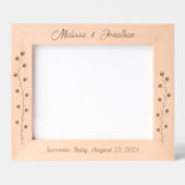 スレンダー結婚フラワーカップル記念日10x8 レーザー彫刻フレーム (正面)