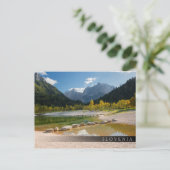 スロベニアのアルプスにあるヤスナ湖の秋 ポストカード (スタンド正面)