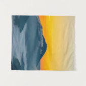 スロベニアのウルシュジャ・ゴラ上空のオレンジ色の日の出の空 タペストリー (正面(横))