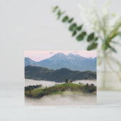 スロベニアのカードに山を持つ聖トマス教会 ポストカード (スタンド正面)
