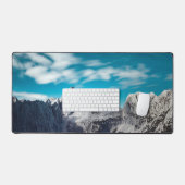 スロベニアのヤロベック山 デスクマット (キーボード&マウス)