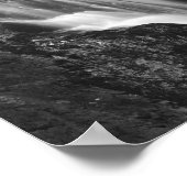 スロベニアの地獄の黒白の滝 ポスター (角)