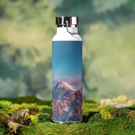 スロベニアの山の上の魔法の空 ウォーターボトル (アウトドア)