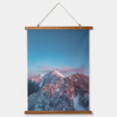 スロベニアの山の上の魔法の空 吊り下げ型タペストリー (正面)