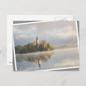 スロベニアの霧の出た湖の日の出 ポストカード (正面/裏面)