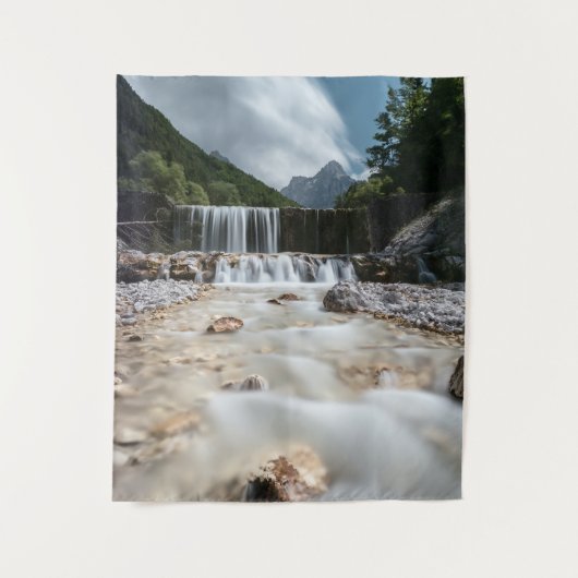 スロベ素晴らしニアのクラニカ渓谷の風景 タペストリー (正面)