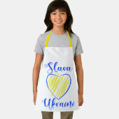 スローガンスラバウクレニグローリートゥウクライナハート エプロン (インサイチュ)