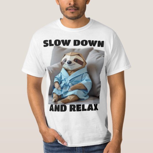 「スローダウンとリラックス」折り紙スロースTシャツ Tシャツ (正面)