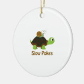 スローポークス – 亀とカタツムリ セラミックオーナメント (左)