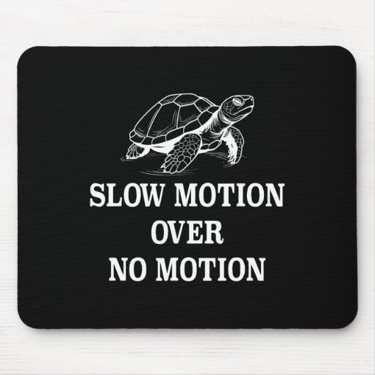 スローモーション vs ノーモーション カメのミーム 1  マウスパッド (正面)