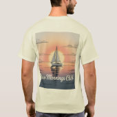 スローモーニングクラブ - ミニマルオーシャンラインドアートTシャツ Tシャツ (裏面)