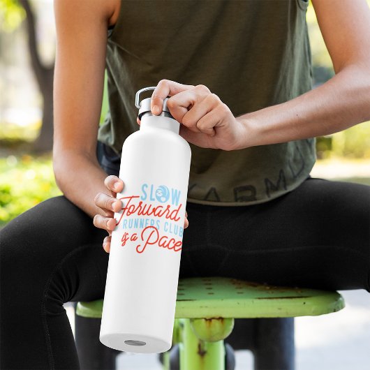 スローランナーズクラブおもしろい引用文ブルーオレンジ文字 ウォーターボトル