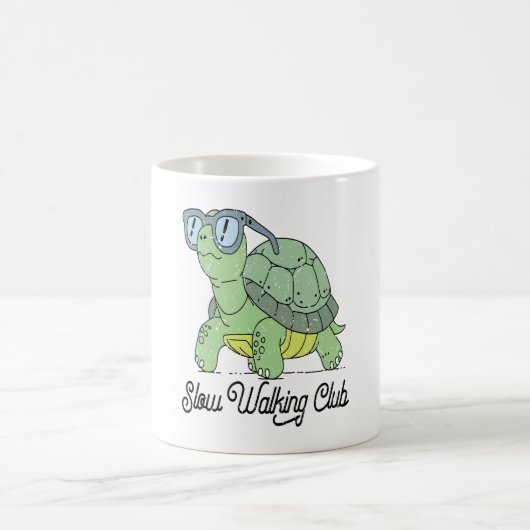 スロー歩くクラブキュートカおもしろいートル コーヒーマグカップ (中央)