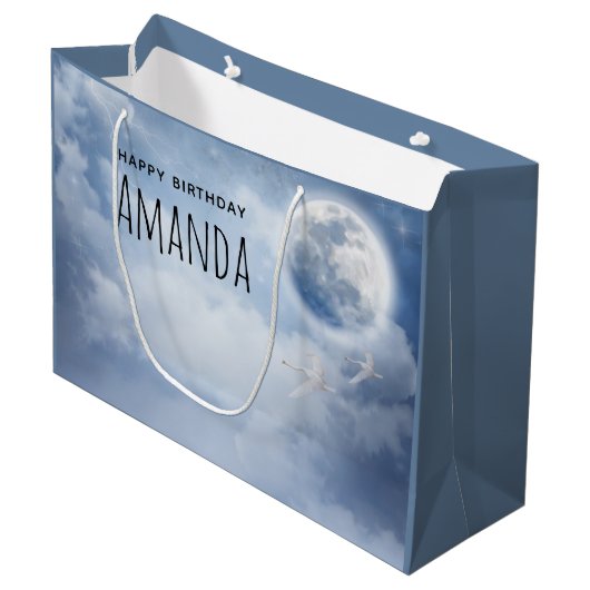 スワンズの美しい青飛んでいるい空誕生日 ラージペーパーバッグ (正面アングル)