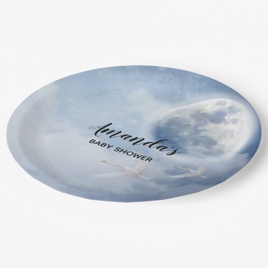 スワンズ赤ちゃんシャワー飛んでいる付きの幻想的な青空 ペーパープレート (アングル)