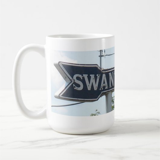 スワントン矢印とウォータータワー コーヒーマグカップ (左)