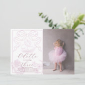 スワンピンクトイレデジュイガールフォト誕生日 招待状 (スタンド正面)